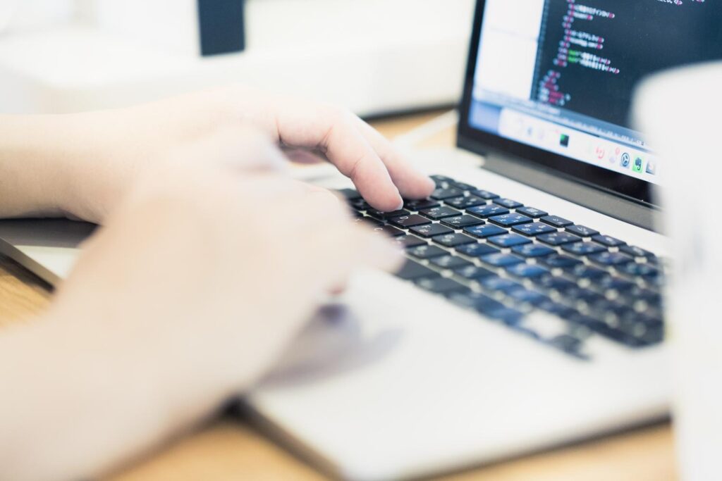 WordPress でページャ (pager)「2ページ以降」でのサイトtitleを変更する方法